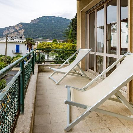 Casa Romeo Appartamento Con Posto Auto 피날레리구레 외부 사진